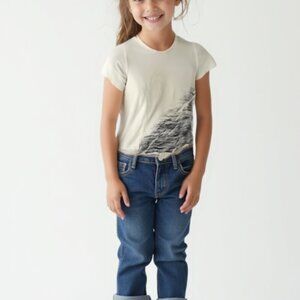 ❤️ Ivivva tee girl size 10 *stain